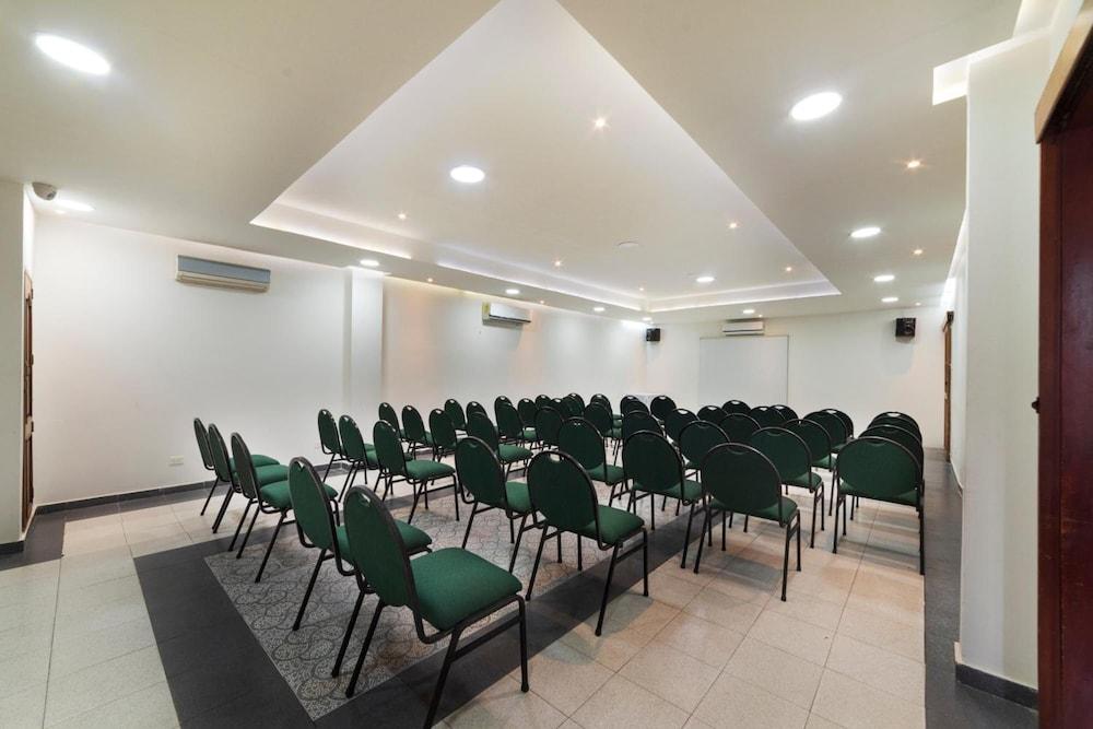 Ayenda 1303 Virrey 76 Otel Barranquilla  Dış mekan fotoğraf